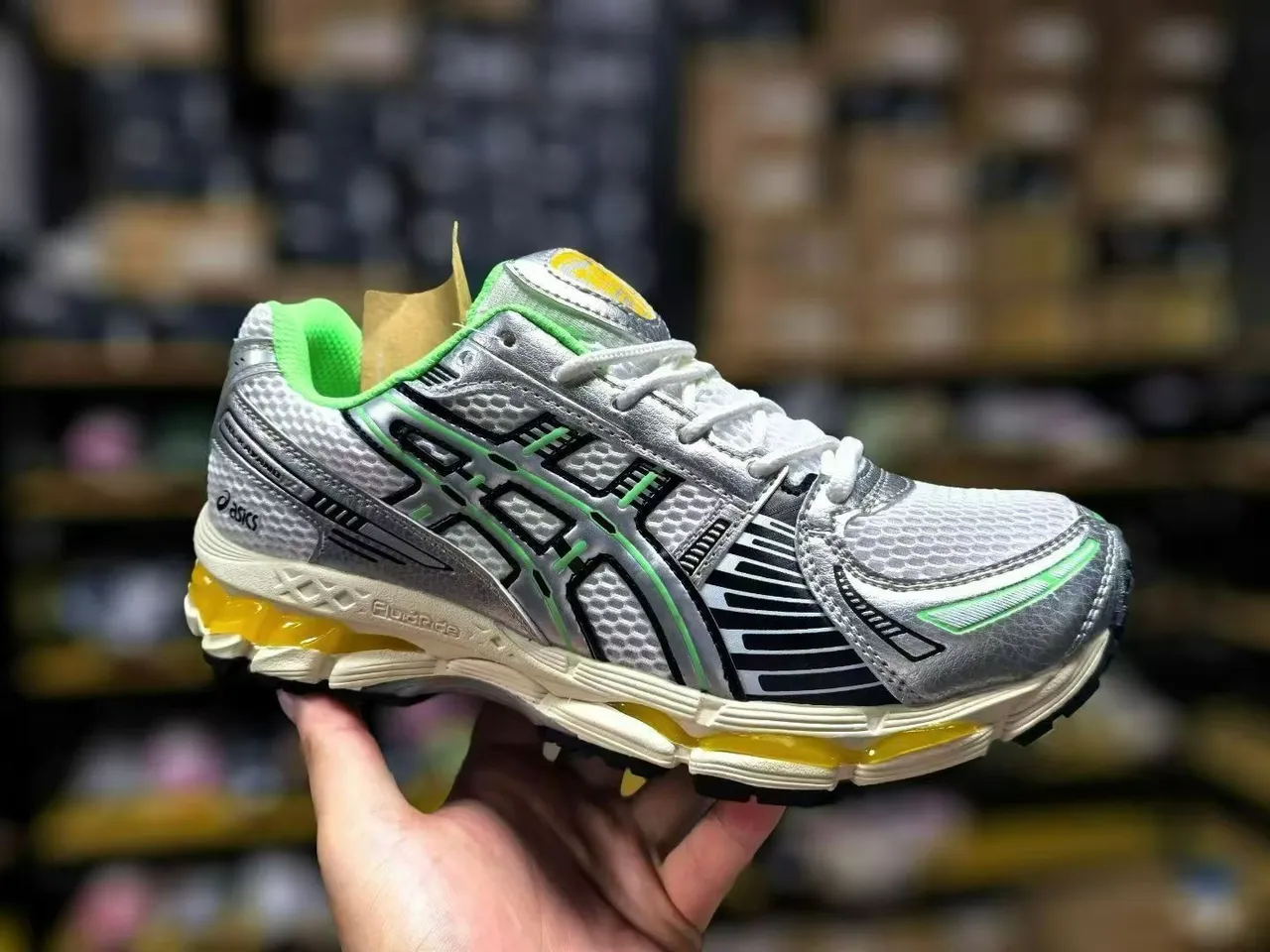 ASICS Gel-Kayano White Silver Lime Green 跑鞋 2