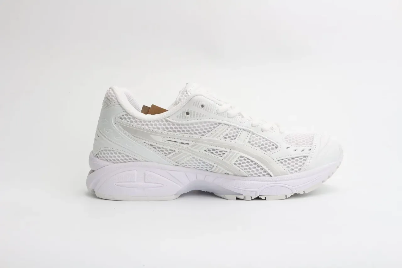 ASICS Chaussures de running blanches à maillage transparent et recouvrement synthétique 6