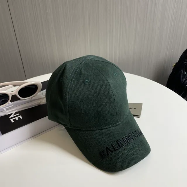 Balenciaga Army Green Structured Six-Panel Tonal Embroidered Logo Baseball Cap 3
