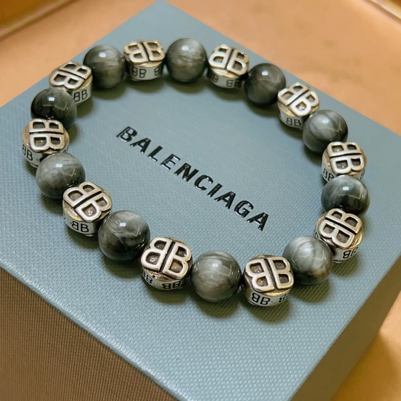 Balenciaga BB Logo Bracelet 灰银珠串大理石手链 9