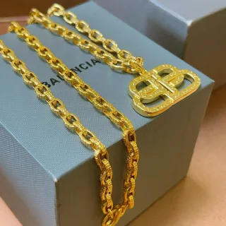 Balenciaga BB Logo सोने का टेक्स्चर्ड चेन हार