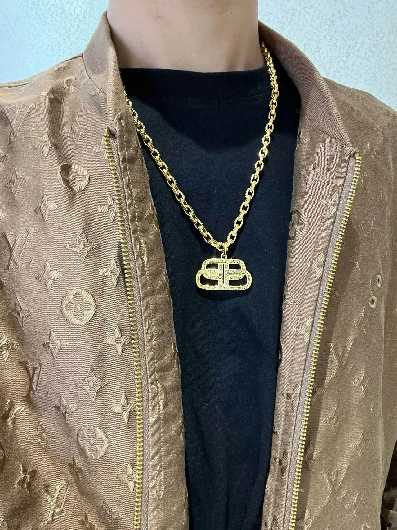 Balenciaga BB Logo Colar Corrente Texturizada Dourada 2