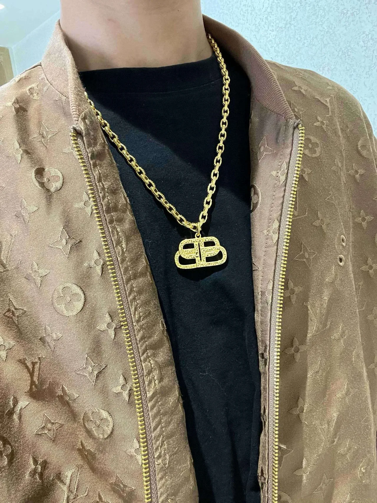 Balenciaga BB Logo Colar Corrente Texturizada Dourada 7