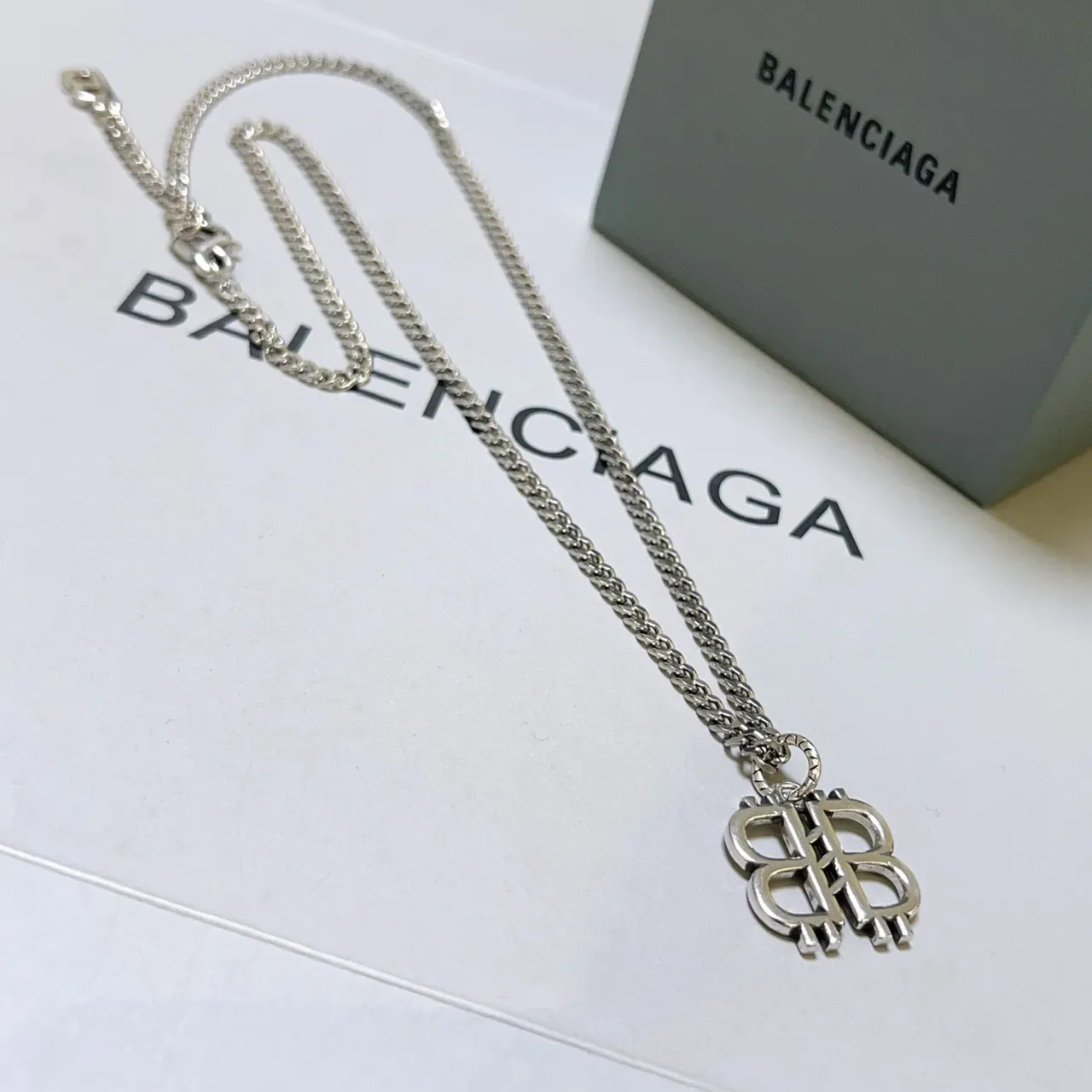 Balenciaga BB Necklace Silver Curb Chain Interlocked Logo Pendant Necklace 7