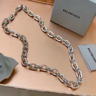 Balenciaga Chunky Oval-Link Chain Necklace