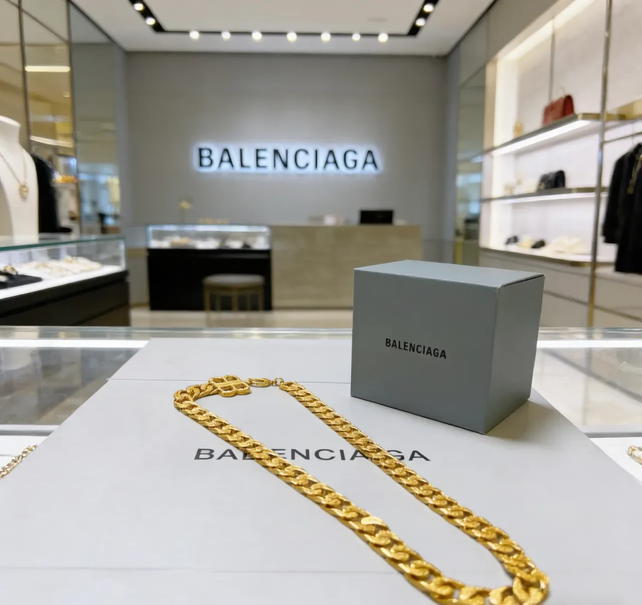 Balenciaga Gold Curb-Link Chain Necklace 2