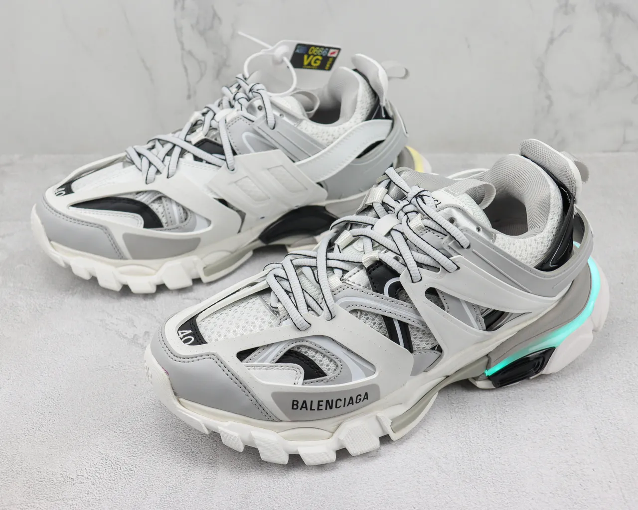 Balenciaga Gris Rosa Multi-Strap Cage Overlay Malla y Sintético Superior Sneakers Chunky 4