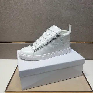 Balenciaga Le Cagole White Crinkled Leather Lifestyle Sneaker