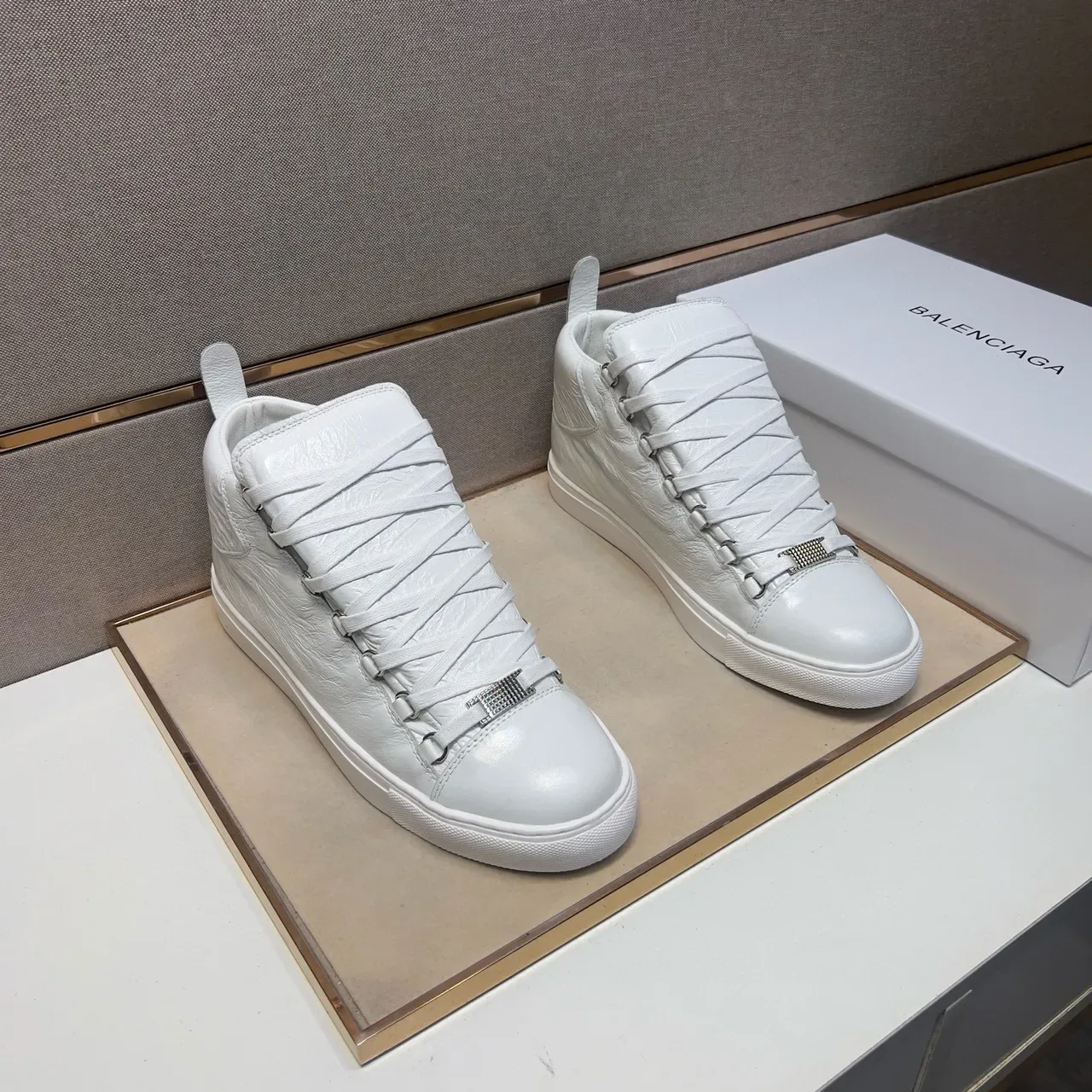 Balenciaga Le Cagole White Crinkled Leather Lifestyle Sneaker 3