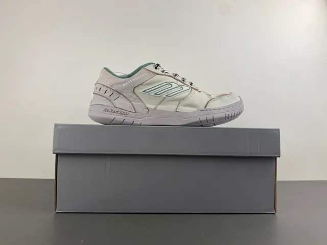 Balenciaga Runner بيج أخضر طبقة جلد علوية طباعة جرافيتي أربطة أحذية أسلوب حياة 14
