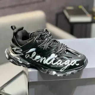 Balenciaga Runner काले Graffiti Logo Chunky Sneakers