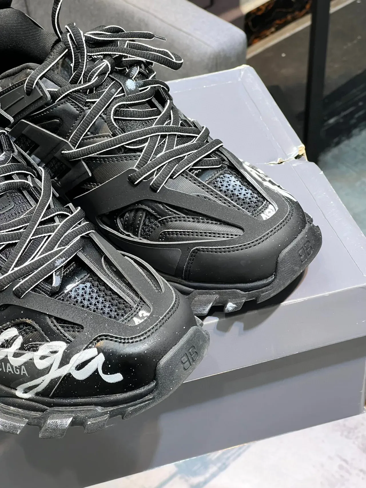 Balenciaga Runner Black Graffiti Logo Chunky Sneakers 9