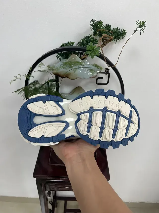 Balenciaga Runner White Navy Beige Chunky Sneakers 6