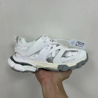 Balenciaga Runner 白银灰厚底运动鞋