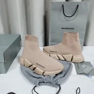 Balenciaga Speed Trainer 米色针织生活方式运动鞋