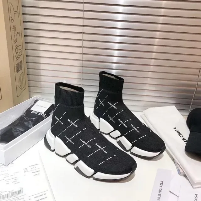 Balenciaga Speed Trainer কালো এবং সাদা বোনা লাইফস্টাইল স্নিকার 4