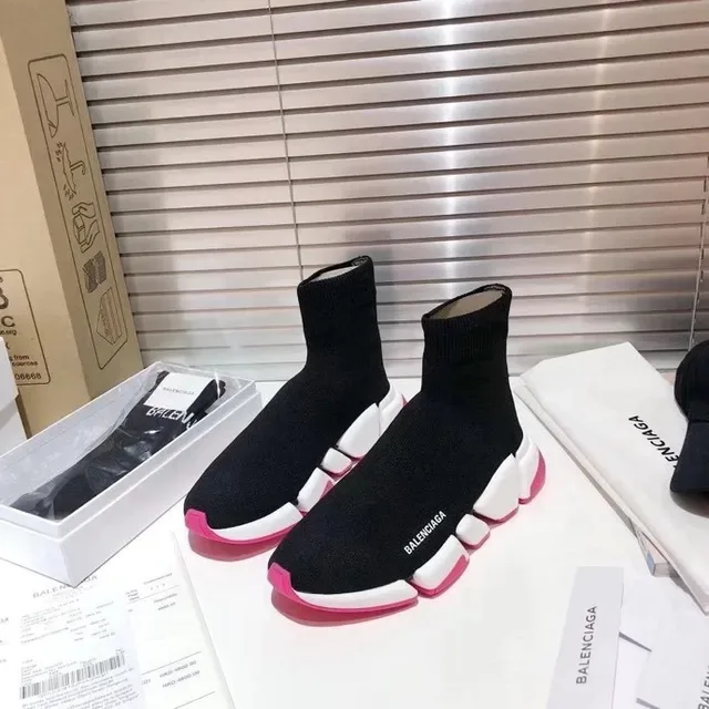 Balenciaga Speed Trainer negro blanco rosa zapatillas lifestyle 5