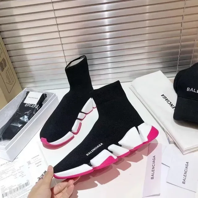 Balenciaga Speed Trainer negro blanco rosa zapatillas lifestyle 7