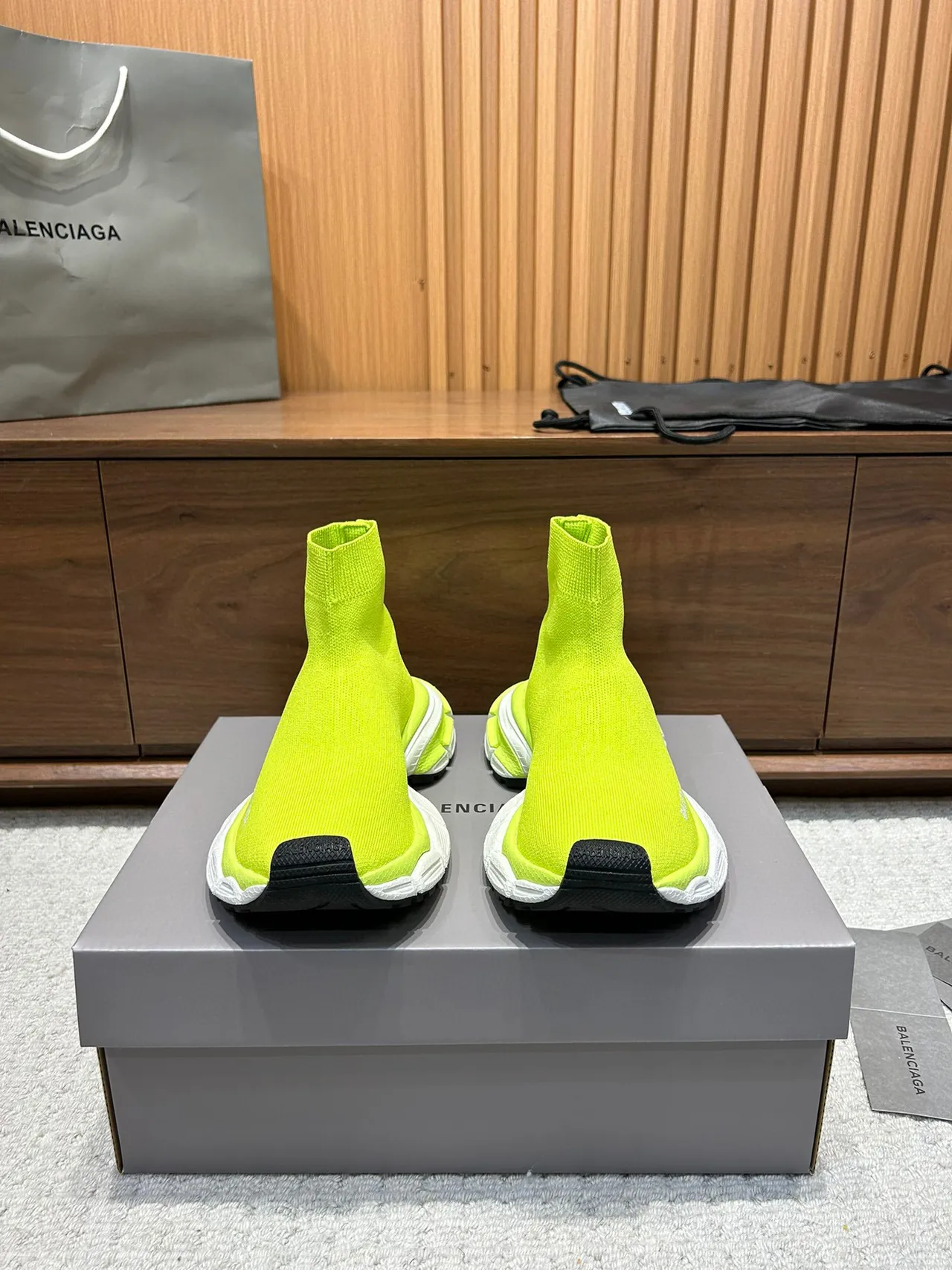 Balenciaga Speed Trainer Neon Lime 生活方式运动鞋 7