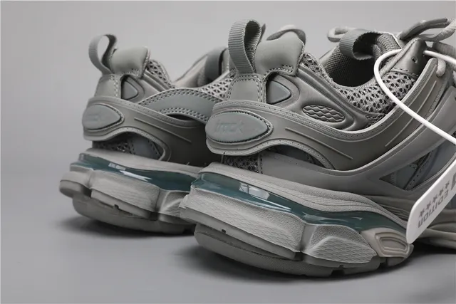 Balenciaga Track Sneaker أحذية رياضية رمادية أحادية اللون سميكة 2
