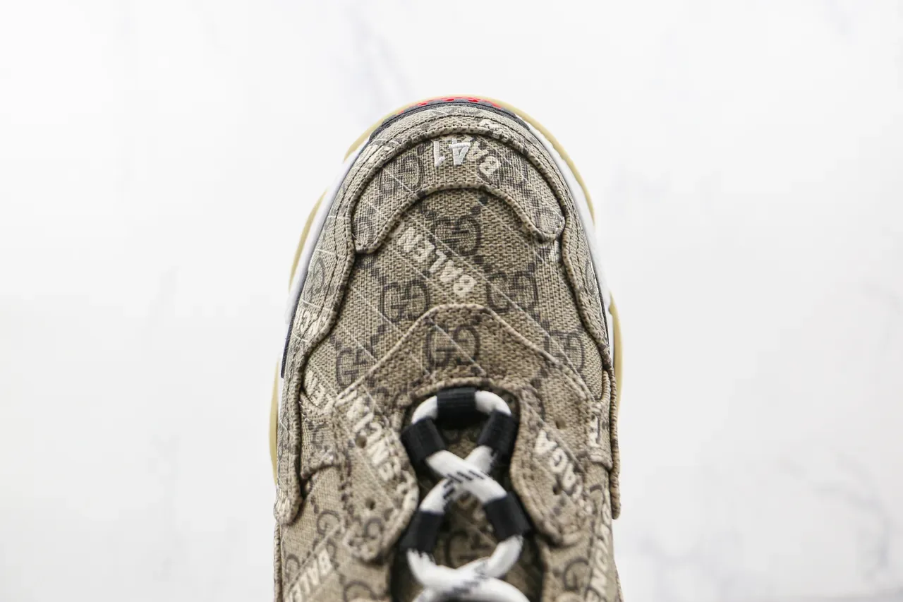 Balenciaga Triple S Monogram Beige Red Gum চাঙ্কি স্নিকার্স 5