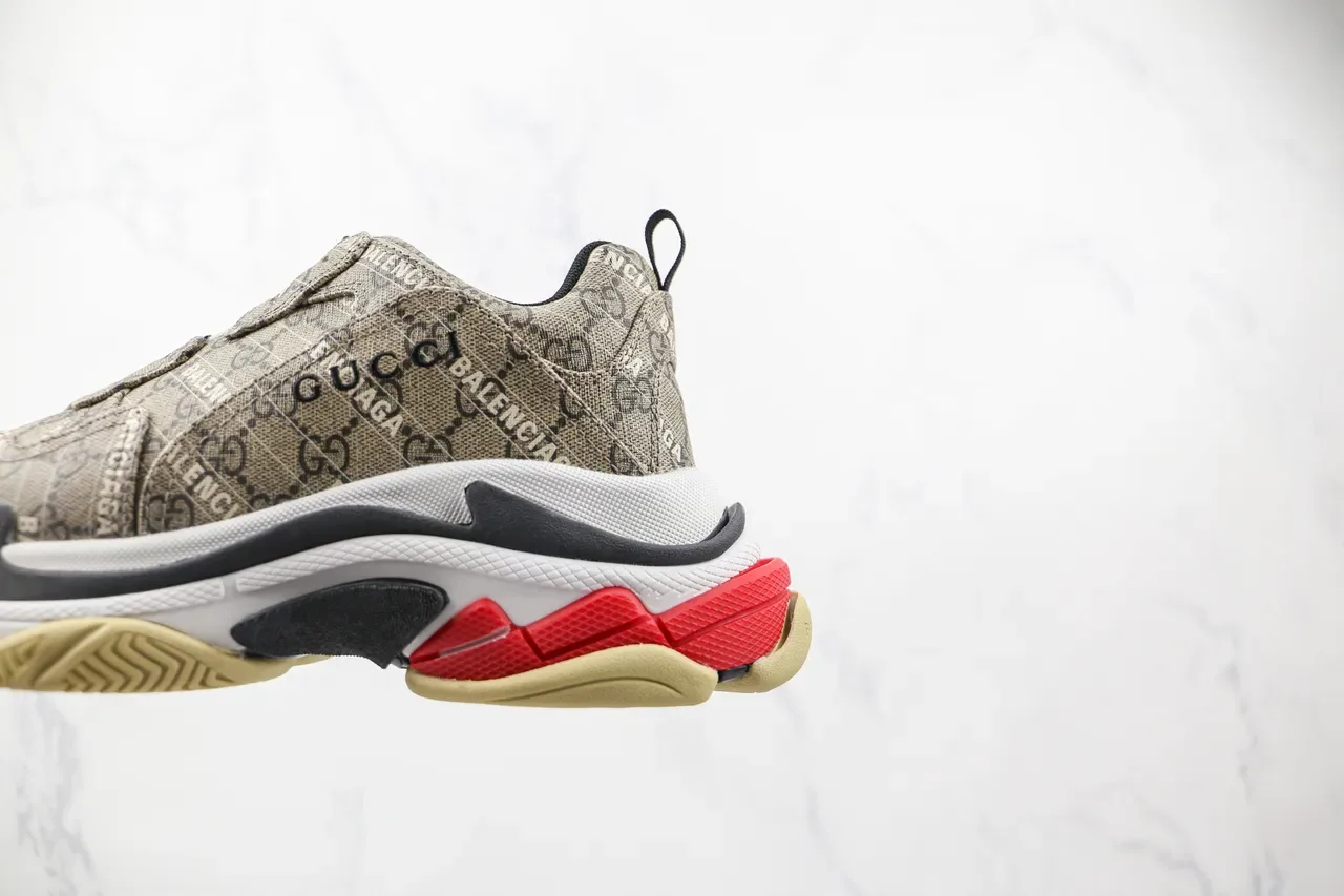 Balenciaga Triple S Monogram Beige Red Gum চাঙ্কি স্নিকার্স 6