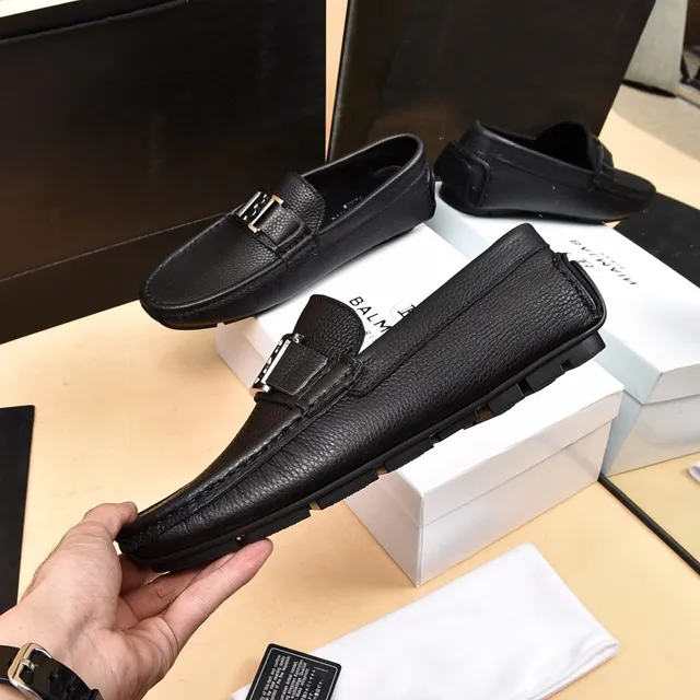 Balmain B-Court Mocasines de cuero negro granulado 7
