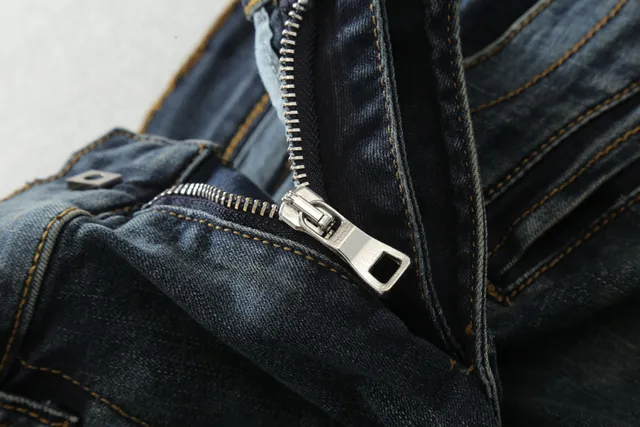 Balmain Pantalones Vaqueros de Mezclilla con Estilo de Motocicleta y Desgastados 4