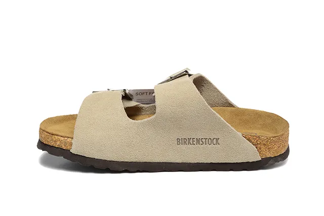 Birkenstock Arizona Beige Suede-Like Two-Strap कैजुअल सैंडल 5