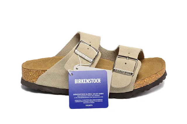 Birkenstock Arizona Beige Suede-Like Two-Strap कैजुअल सैंडल 6