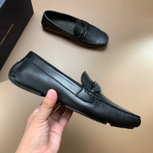 Bottega Veneta Andiamo কালো পেবল লেদার লোফার 3