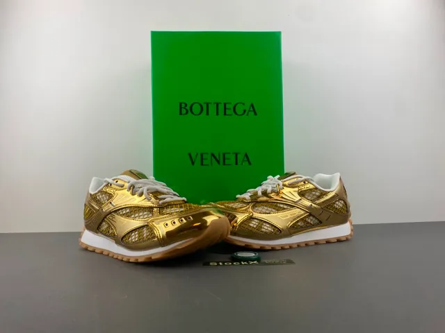 Bottega Veneta Andiamo حذاء رياضي أسلوب حياة من شبكة معدنية ذهبية 13