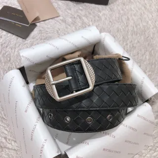 Bottega Veneta Preto Prata Intrecciato Tecido Quadrado Fivela Cinto de Couro
