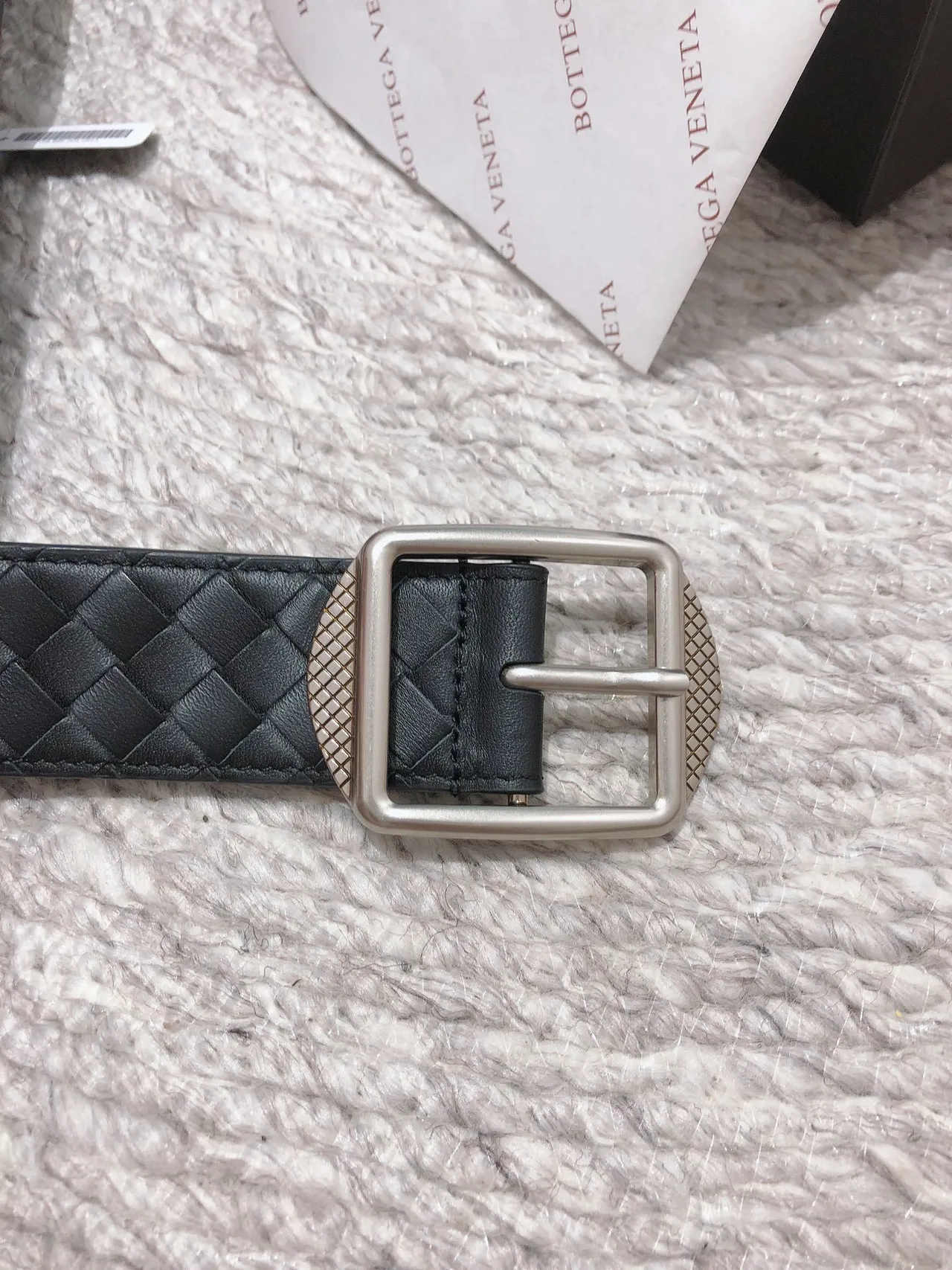 Bottega Veneta কালো রূপালী Intrecciato বুনা বর্গাকার বাকেল চামড়ার বেল্ট 4