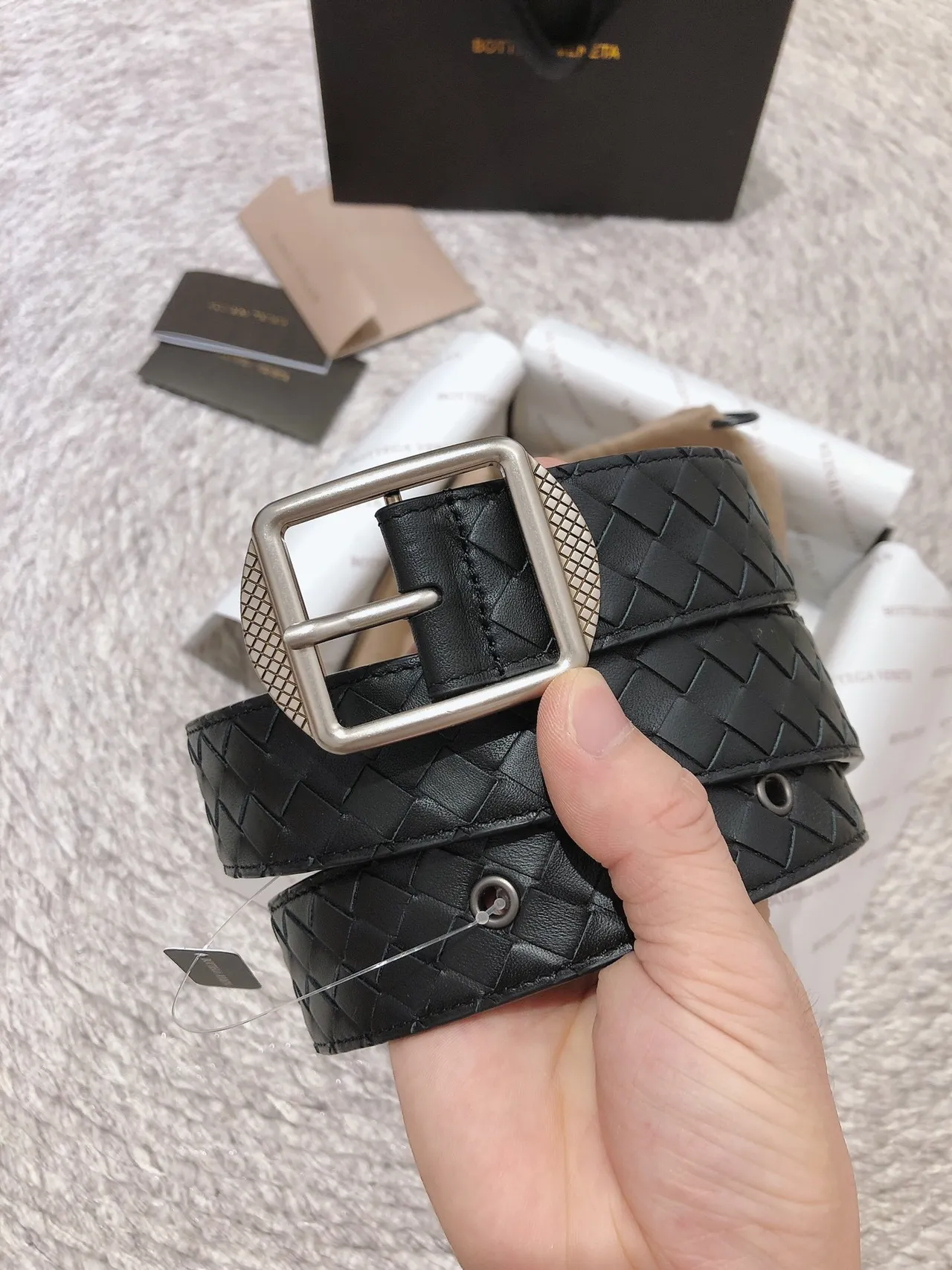 Bottega Veneta কালো রূপালী Intrecciato বুনা বর্গাকার বাকেল চামড়ার বেল্ট 6
