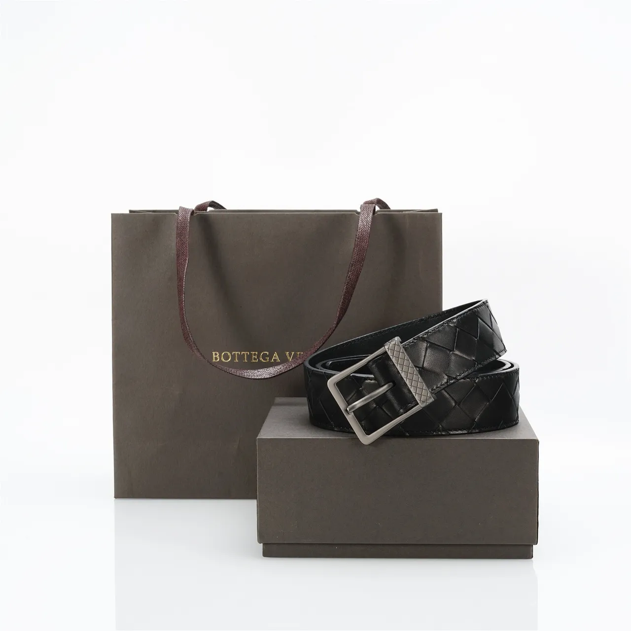 Bottega Veneta Cassette Intrecciato কালো চামড়ার বেল্ট 5