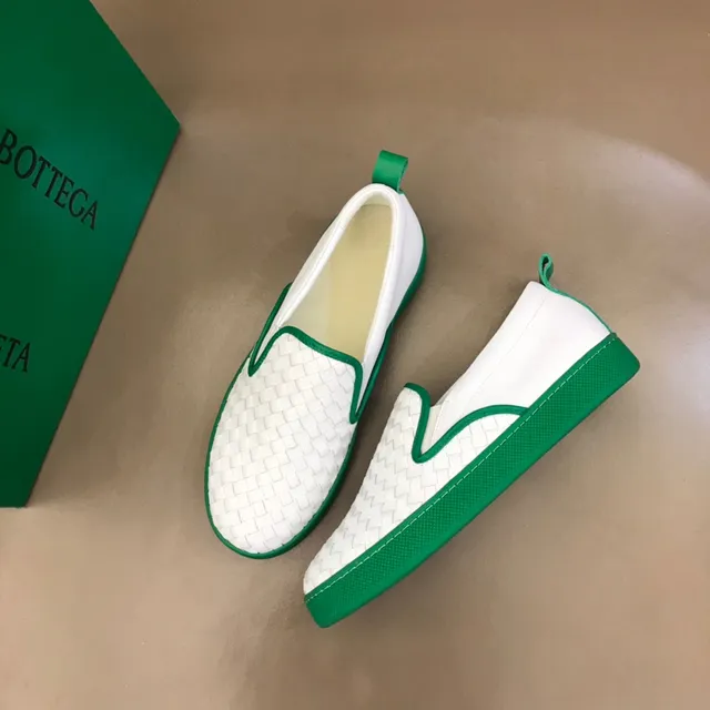 Bottega Veneta Cassette Loafer White and Green Intrecciato Slip-On Loafer 8