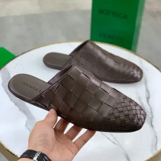 Bottega Veneta Cassette Woven Brown Leather Slippers