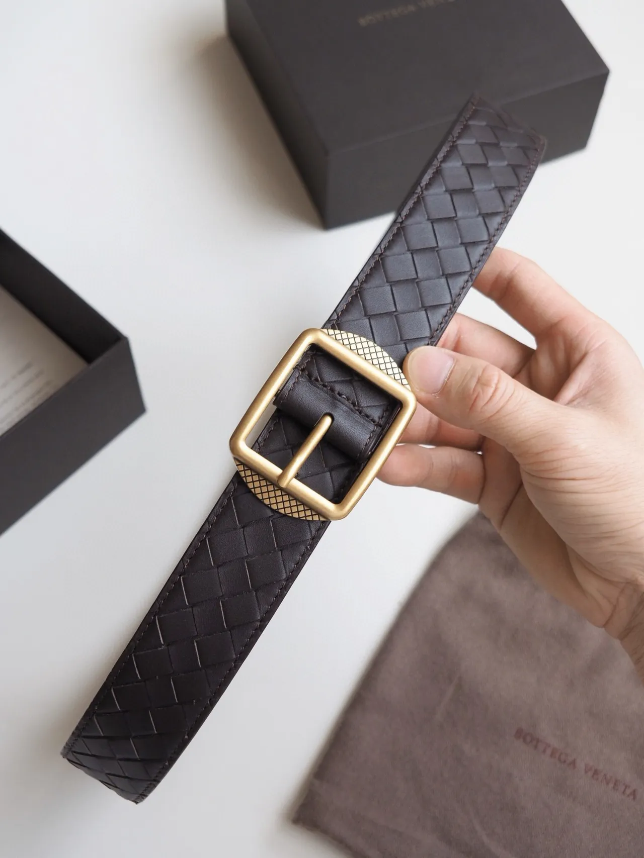 Bottega Veneta Intrecciato Ceinture en cuir tissé 4