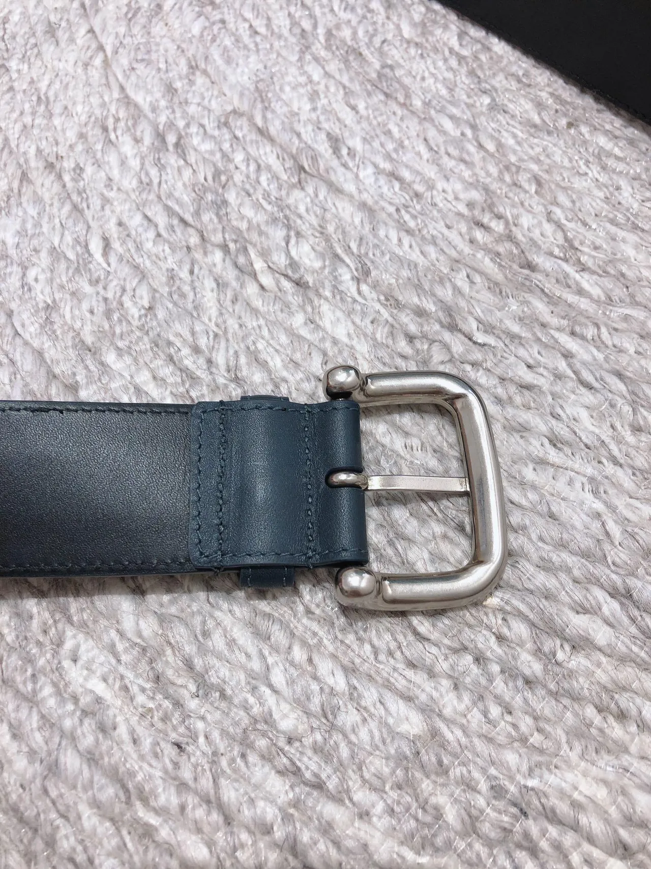 Bottega Veneta Navy Silver Intrecciato Tejido Hebilla Rectangular Correa de cuero 2