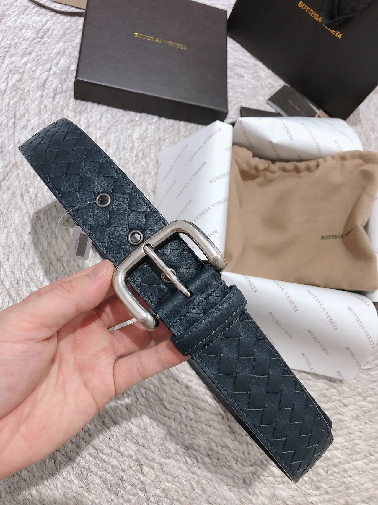 Bottega Veneta Navy Silver Intrecciato Tejido Hebilla Rectangular Correa de cuero 8