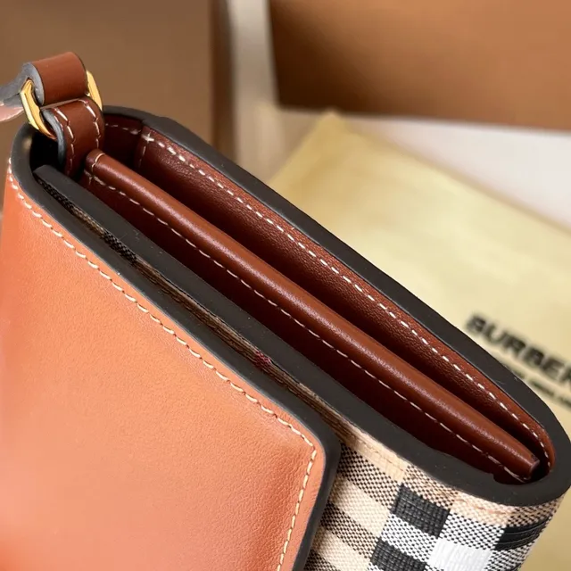Burberry Marrom Bege Flap-Top Dois Tons Bolsa Cruzada 5