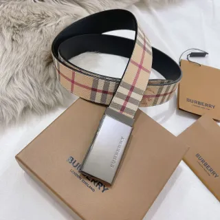 Burberry Knight Check Pattern Beige and Black Leather Belt