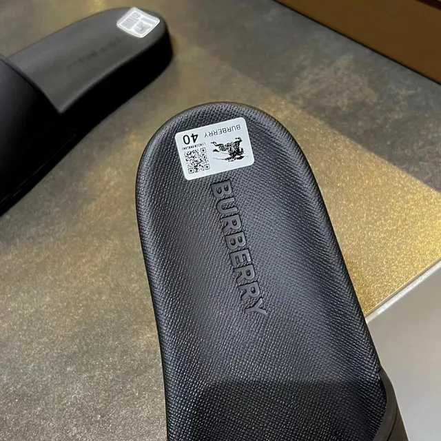 Burberry Knight Slide Black Slippers 2