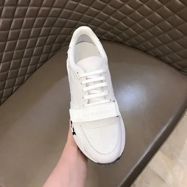 Burberry Knight White Logo Midsole Lifestyle Sneakers 9