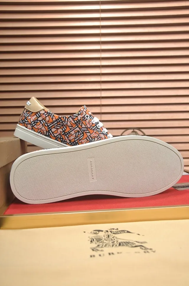 Burberry Monogram-Print Tênis Lifestyle Laranja Preto Creme 2