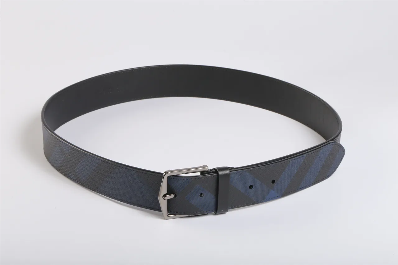 Burberry Navy Black Geometric Check Pattern Polished Rectangular Buckle Leather Belt 8