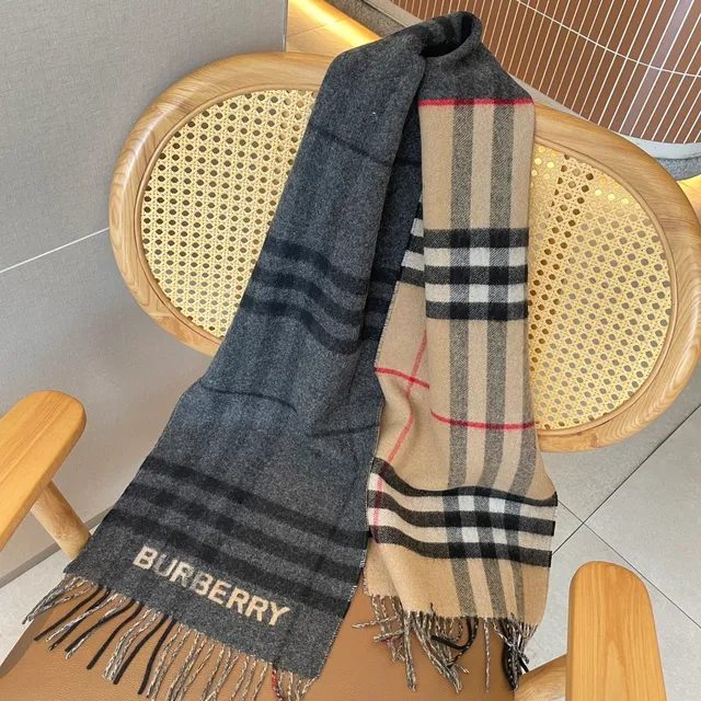Burberry নোবা চেক কয়লা ধূসর ক্যাশমিয়ার স্কার্ফ 2