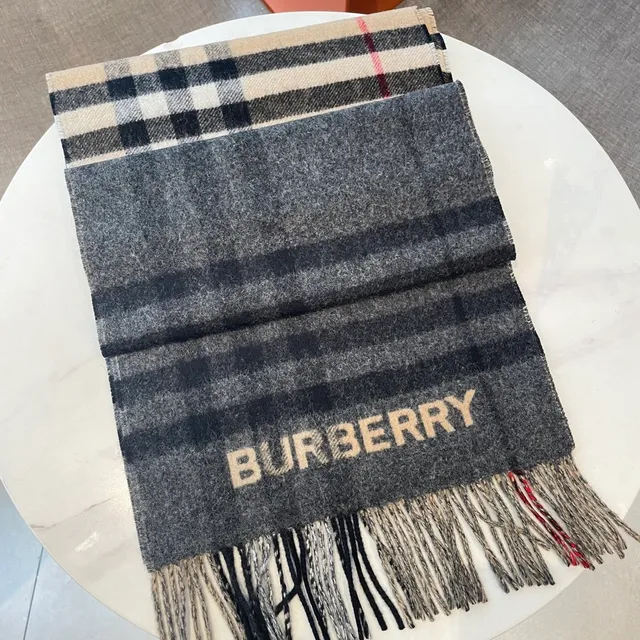Burberry নোবা চেক কয়লা ধূসর ক্যাশমিয়ার স্কার্ফ 7