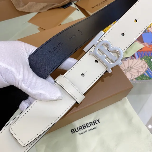 Burberry TB Belt Off-White and Black Reversible Leather Belt 2